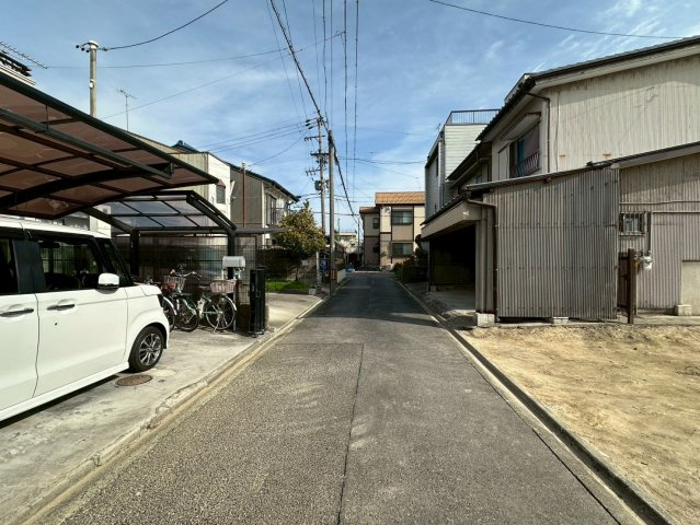 守山区瀬古1丁目土地の前面道路含む現地写真