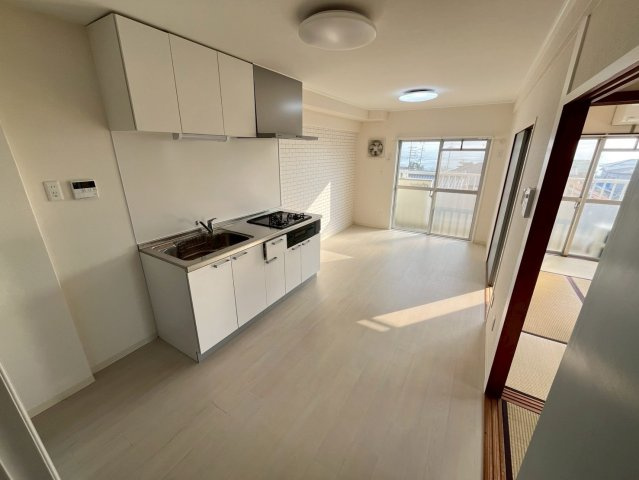 青雲マンションのキッチン|※お部屋により仕様が異なる場合があります※