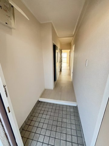 青雲マンションの玄関|※お部屋により仕様が異なる場合があります※