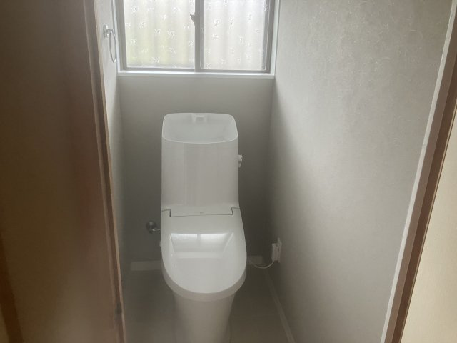 【トイレ】 | 宗像市ひかりヶ丘５丁目　中古一戸建☆仲介手数料無料☆