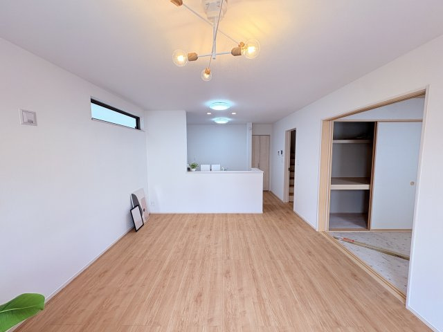 ハートフルタウン南風原町照屋の居間・リビング