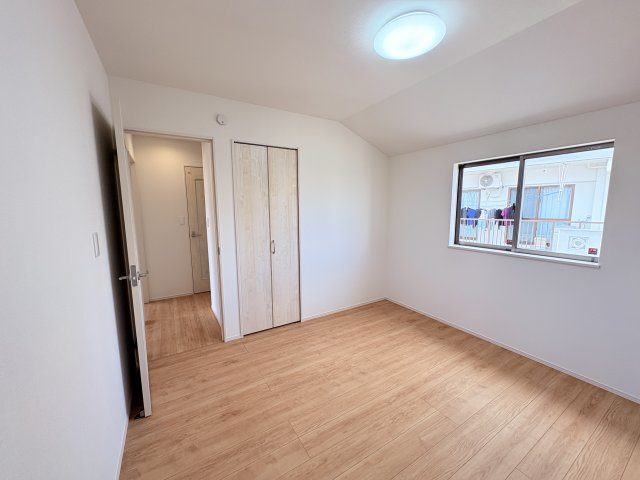 ハートフルタウン南風原町照屋の洋室