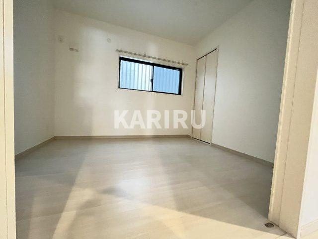 コンフォート都島の洋室