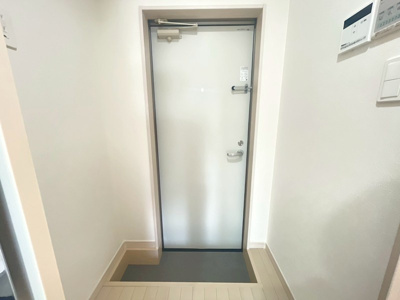 【玄関】 | ノーザンロード西新井