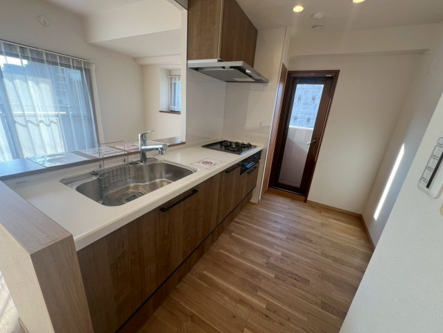 【仲介手数料無料／中川区】宝マンション金山ウエスト　303号室のキッチン