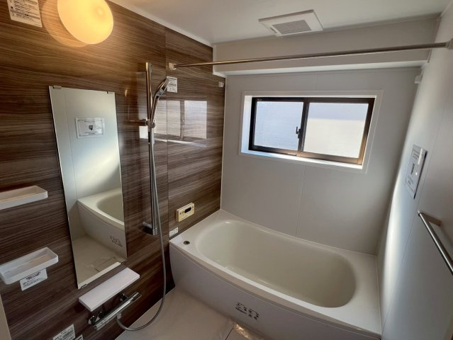 【仲介手数料無料／中川区】宝マンション金山ウエスト　303号室の浴室