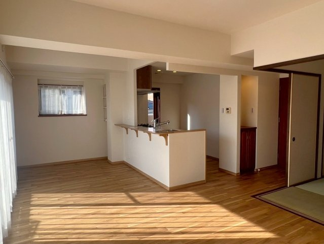 【仲介手数料無料／中川区】宝マンション金山ウエスト　303号室の居間・リビング