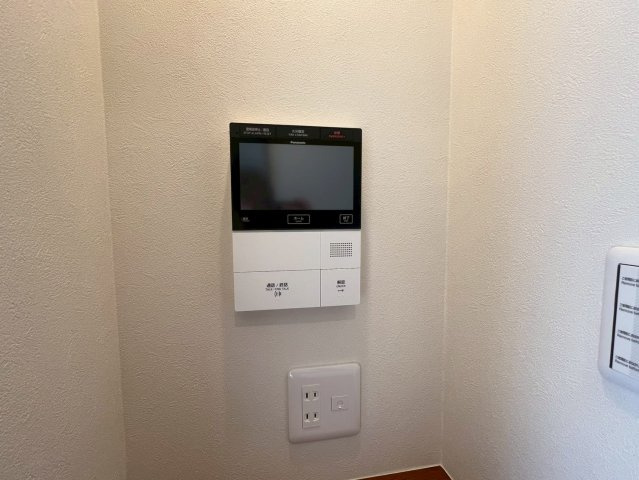 【仲介手数料無料／中川区】宝マンション金山ウエスト　303号室の防犯設備