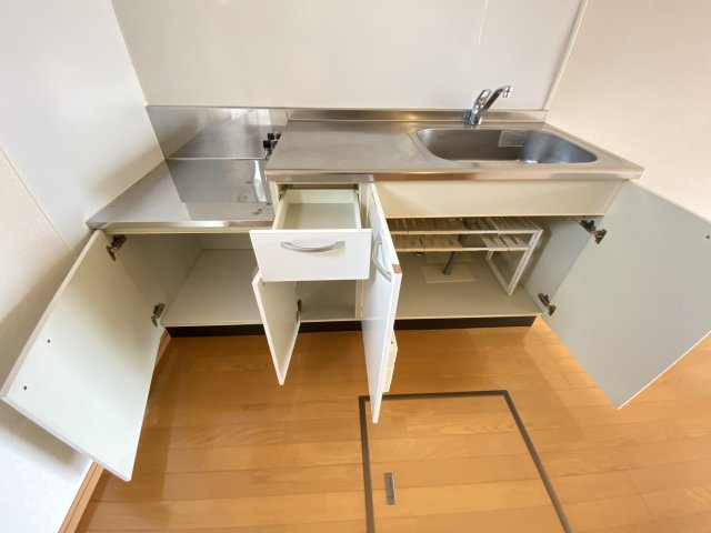 【キッチン】 | AIWA A | ※同物件、別のお部屋の写真です。設備は現況に従います。