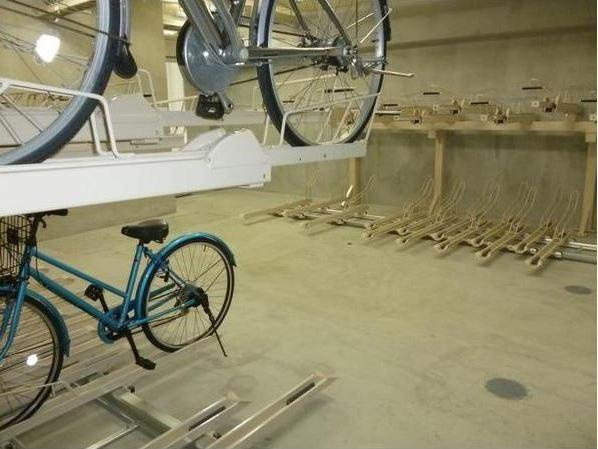 ライオンズアイル赤坂のその他共用部分|駐輪場