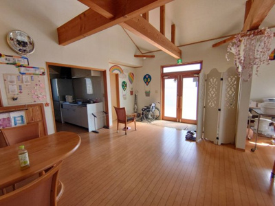 【内装】 | 神野町神野店舗事務所 | 吹き抜けになった開放感のある空間です