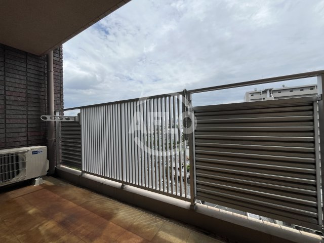 アーバンフラッツ西中島のバルコニー|アーバンフラッツ西中島　バルコニー