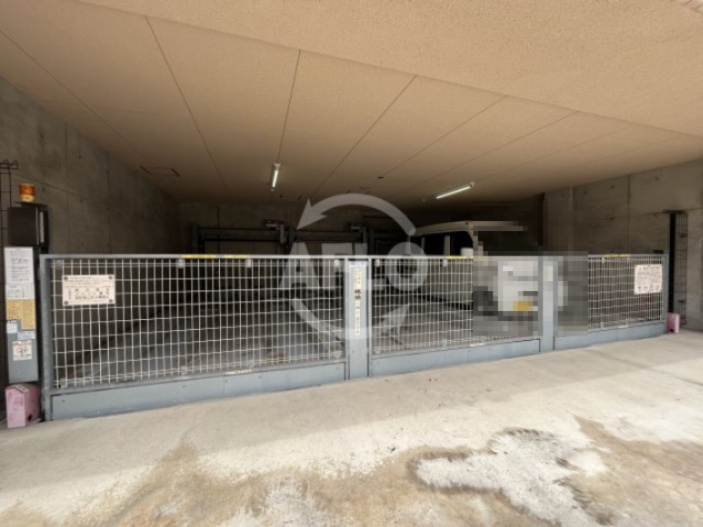 アーバンフラッツ西中島の駐車場|アーバンフラッツ西中島　駐車場