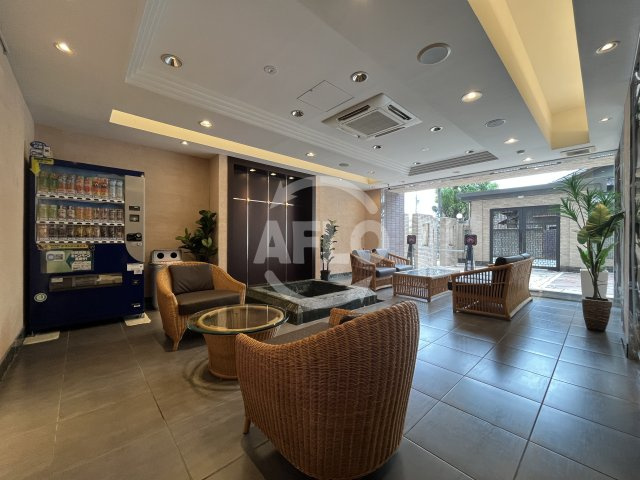 アーバンフラッツ西中島のロビー|アーバンフラッツ西中島　ロビー