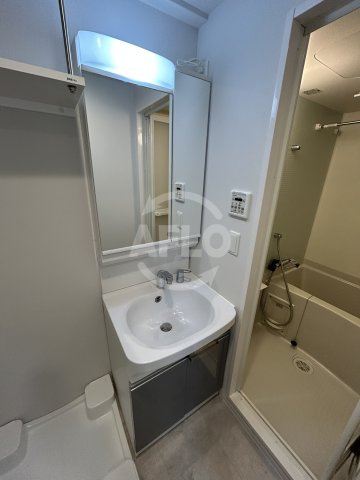 レジュールアッシュ塚本レジデンスの独立洗面台|レジュールアッシュ塚本レジデンス　洗面化粧台