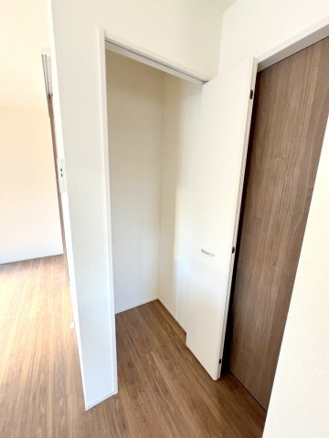 武蔵村山市残堀1丁目　全4棟　新築戸建の収納