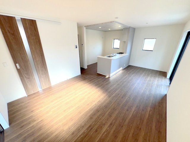 武蔵村山市残堀1丁目　全4棟　新築戸建の居間・リビング