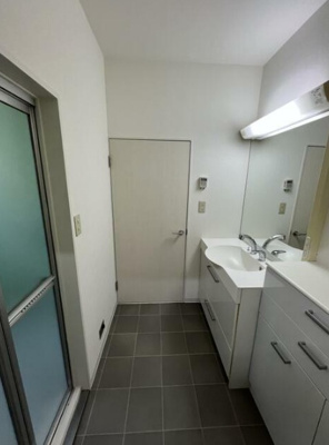 【洗面所】 | 南千束３丁目貸家