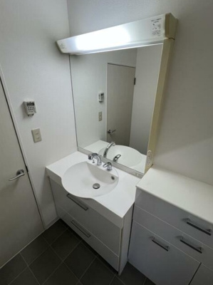 【洗面所】 | 南千束３丁目貸家