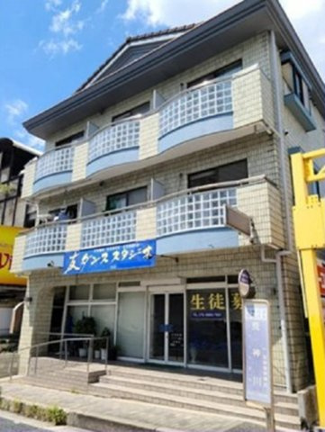 ジャルダン宝塚弐番館