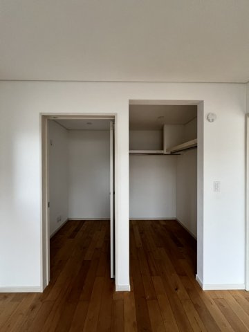 田中町戸建の収納