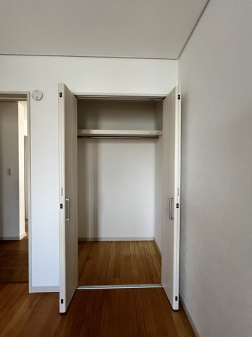 田中町戸建の収納