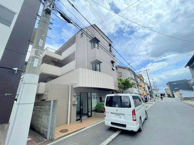 ひかりハイツの外観