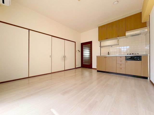 ひかりハイツの居間・リビング