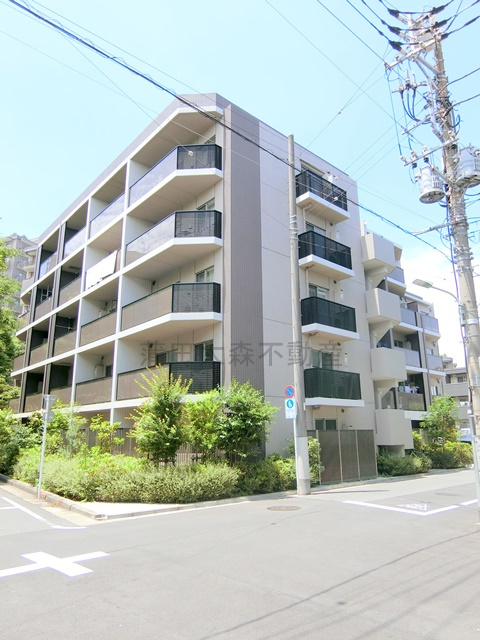 ルフレ田園調布南の外観|2021年12月築　RC鉄筋コンクリート造地上5階建て総戸数44戸
東京都大田区鵜の木2丁目　東急多摩川線鵜の木駅徒歩5分