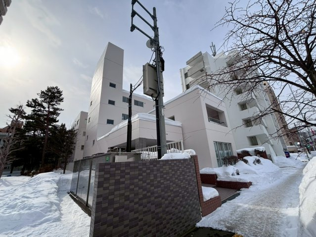 クラックスハイム札幌山鼻の外観