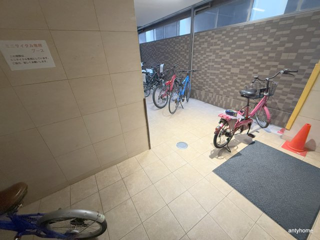 レスポワル新町　仲介手数料無料のロビー
