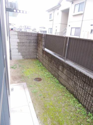 フォーレスKEI　C棟の庭|※同タイプの部屋写真です