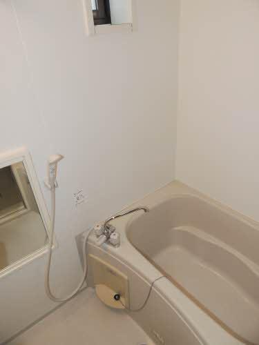 フォーレスKEI　C棟の浴室|※同タイプの部屋写真です