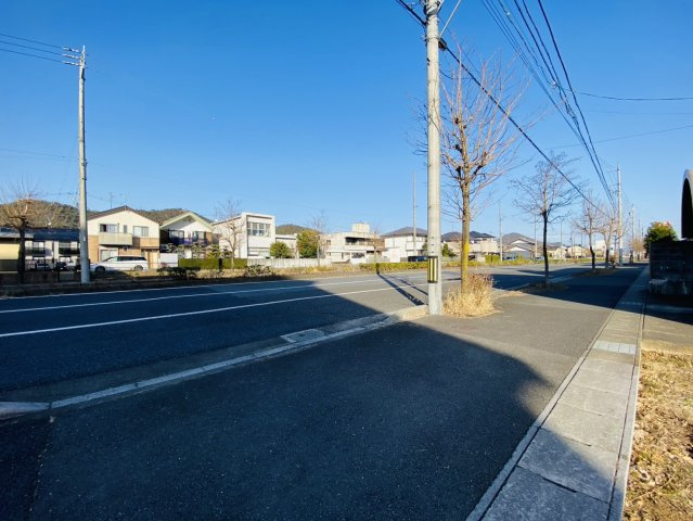 岐阜市野一色5丁目（長森駅）住宅用地の周辺|前面道路