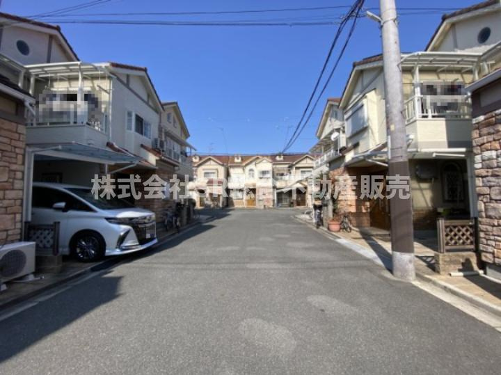 若江本町3丁目中古戸建の前面道路含む現地写真|前面道路含む現地写真です