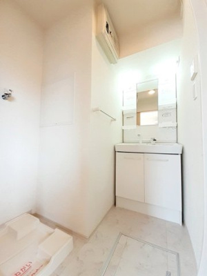 【洗面所】 | リリアヴィータ | コンパクトで使いやすい洗面所