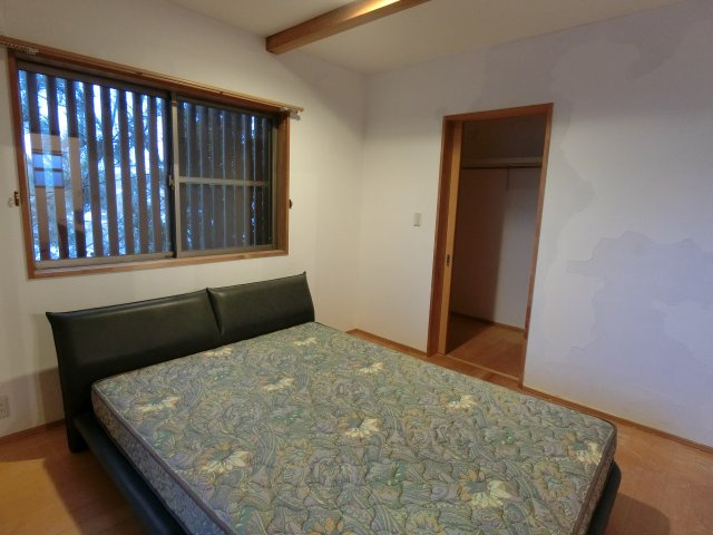 大篠津中古物件　建物2棟の洋室