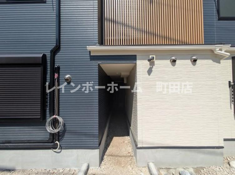 アザーレ・ソーニョ座間※初期費用分割あと払いサービス利用可能物件のエントランス