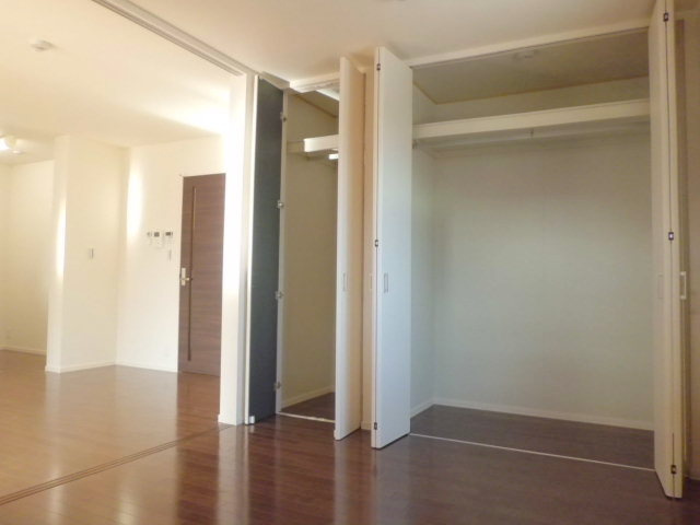 ＢＯＲＩＫＩひがしとつかの収納