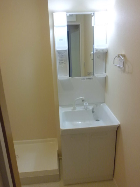 ＢＯＲＩＫＩひがしとつかの洗面所