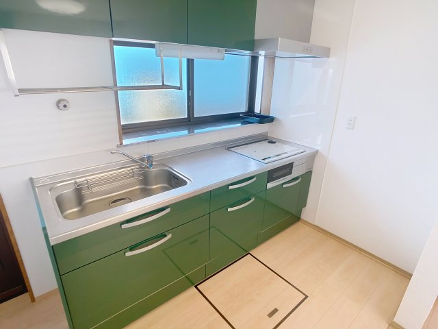 東根市中央3丁目戸建てのキッチン