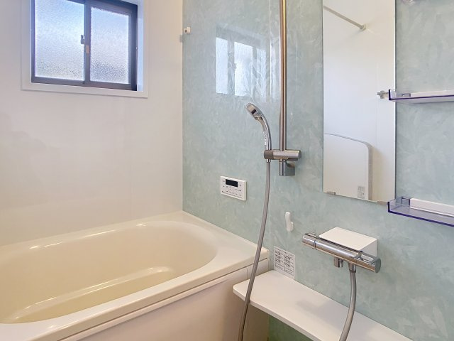 東根市中央3丁目戸建ての浴室