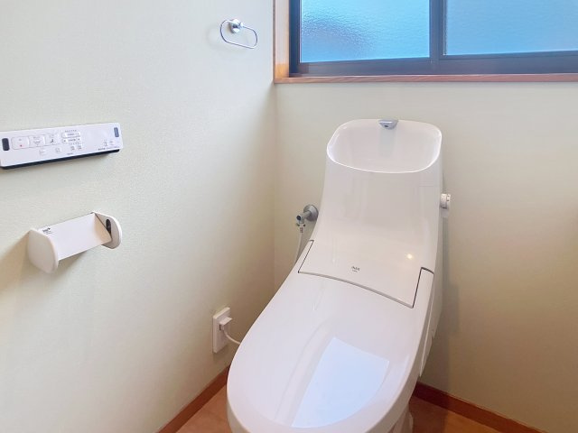 東根市中央3丁目戸建てのトイレ