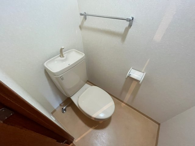 シャトー御影山手のトイレ