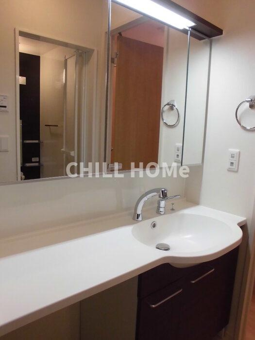 インセーム・ア・エリの洗面所|当社、チルホームのHPもご覧ください(^^)/物件情報多数♪