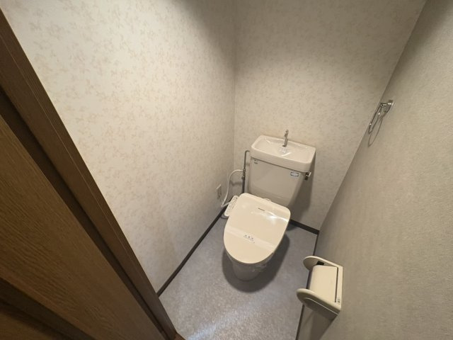 ヴィラセゾン甲南のトイレ