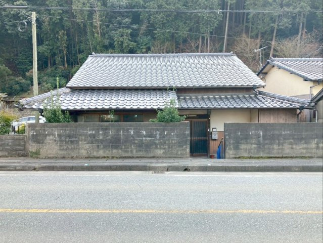糟屋郡篠栗町大字篠栗 土地の外観|糟屋郡篠栗町大字篠栗の古家付き土地！ 解体更地渡しです！
