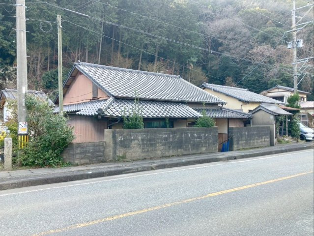糟屋郡篠栗町大字篠栗 土地の外観|糟屋郡篠栗町大字篠栗の古家付き土地！ 解体更地渡しです！
