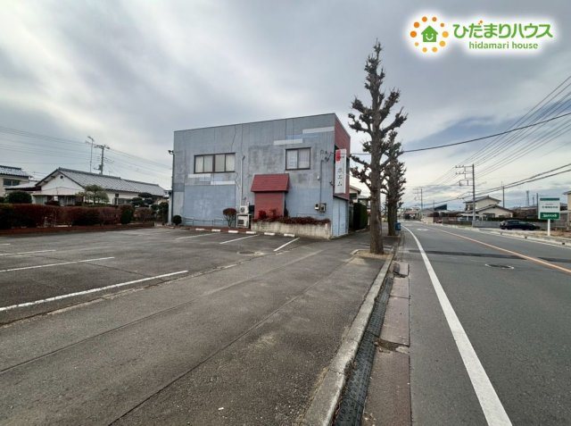 深谷市常盤町　売地の前面道路含む現地写真