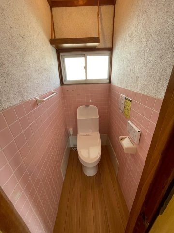 立願寺貸家のトイレ